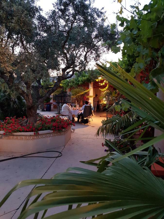 La Villa Majorelle Pertuis Eksteriør bilde